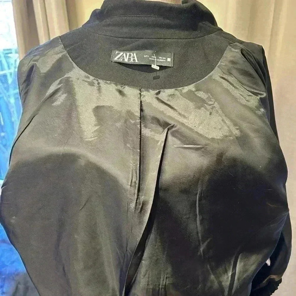 🧨Zara like new  cropped black bomber jacket. Size L - Picture 7 of 8